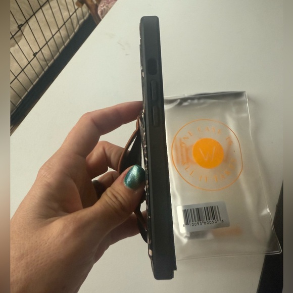 iPhone 11Pro Case - Picture 3 of 4